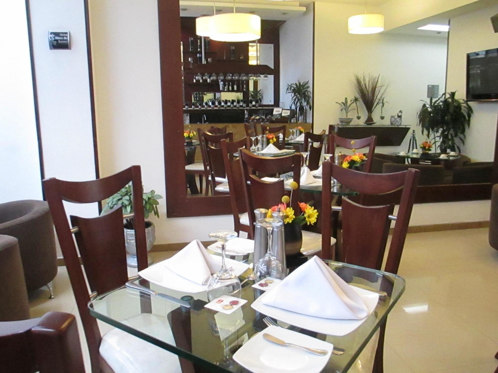 Hotel Platinum Suite Bogotá Eksteriør billede
